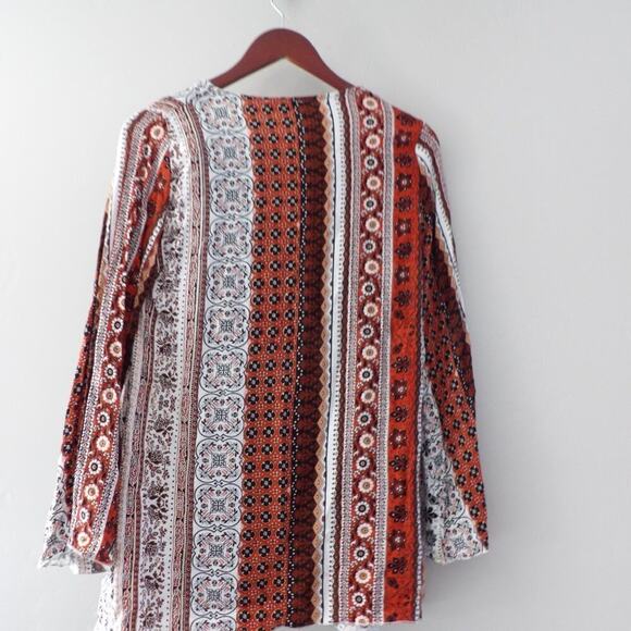 The Hanger Top Womens Large Floral Boho Loose Fit Long Sleeved Shirt Hippie Flow - Picture 13 of 13